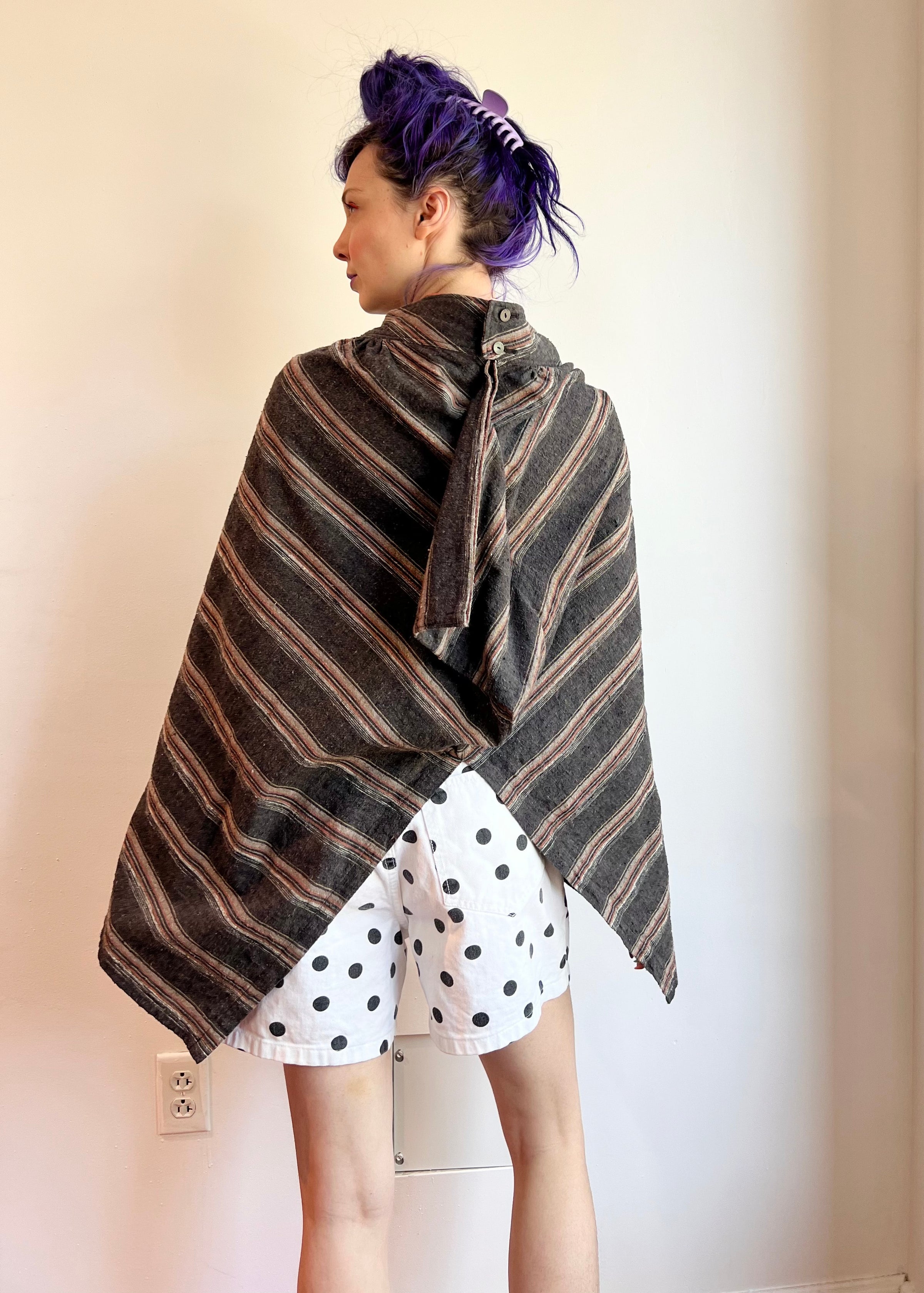 ISSEY MIYAKE Zip Deformation Poncho ポンチョ 1980s Issey Miyake Square Knit Modular Poncho with Side Zips