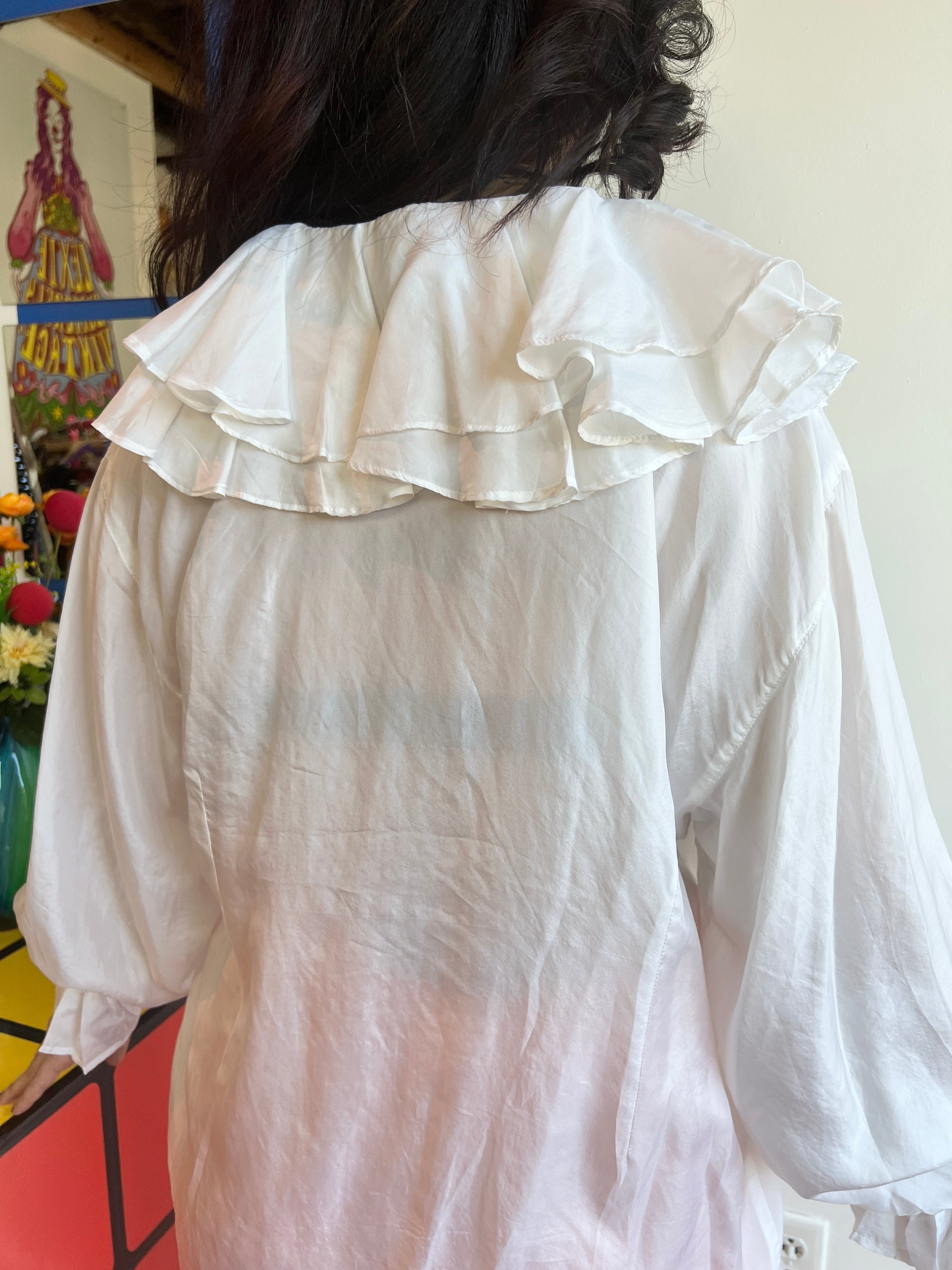 90 s Surprise White Lightweight Silk Full Ruffle Poet Sleeve Button Down Blouse