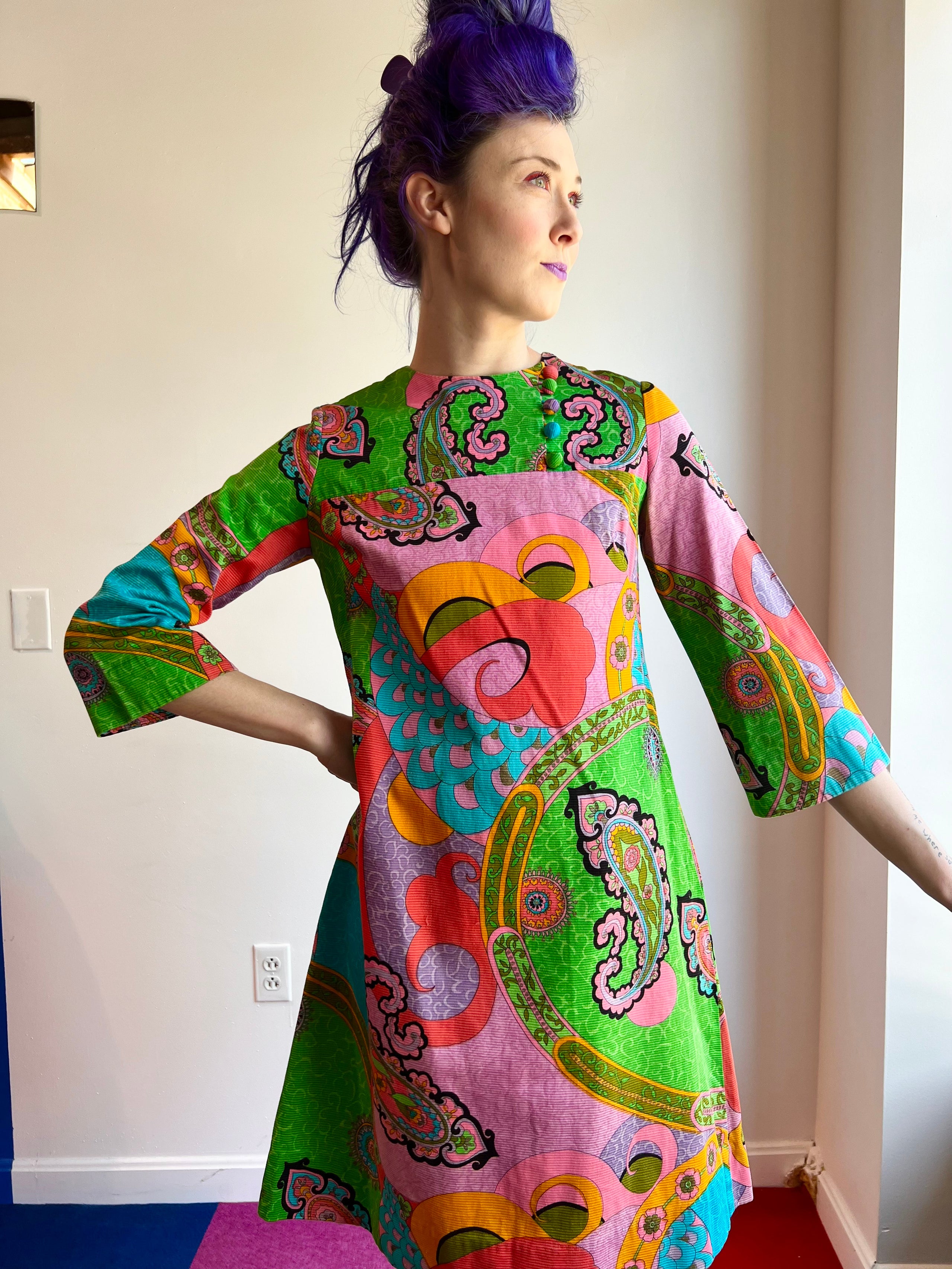 60 s Tori Richards Honolulu Textured Cotton Psychedelic Hawaiian Mini Dress