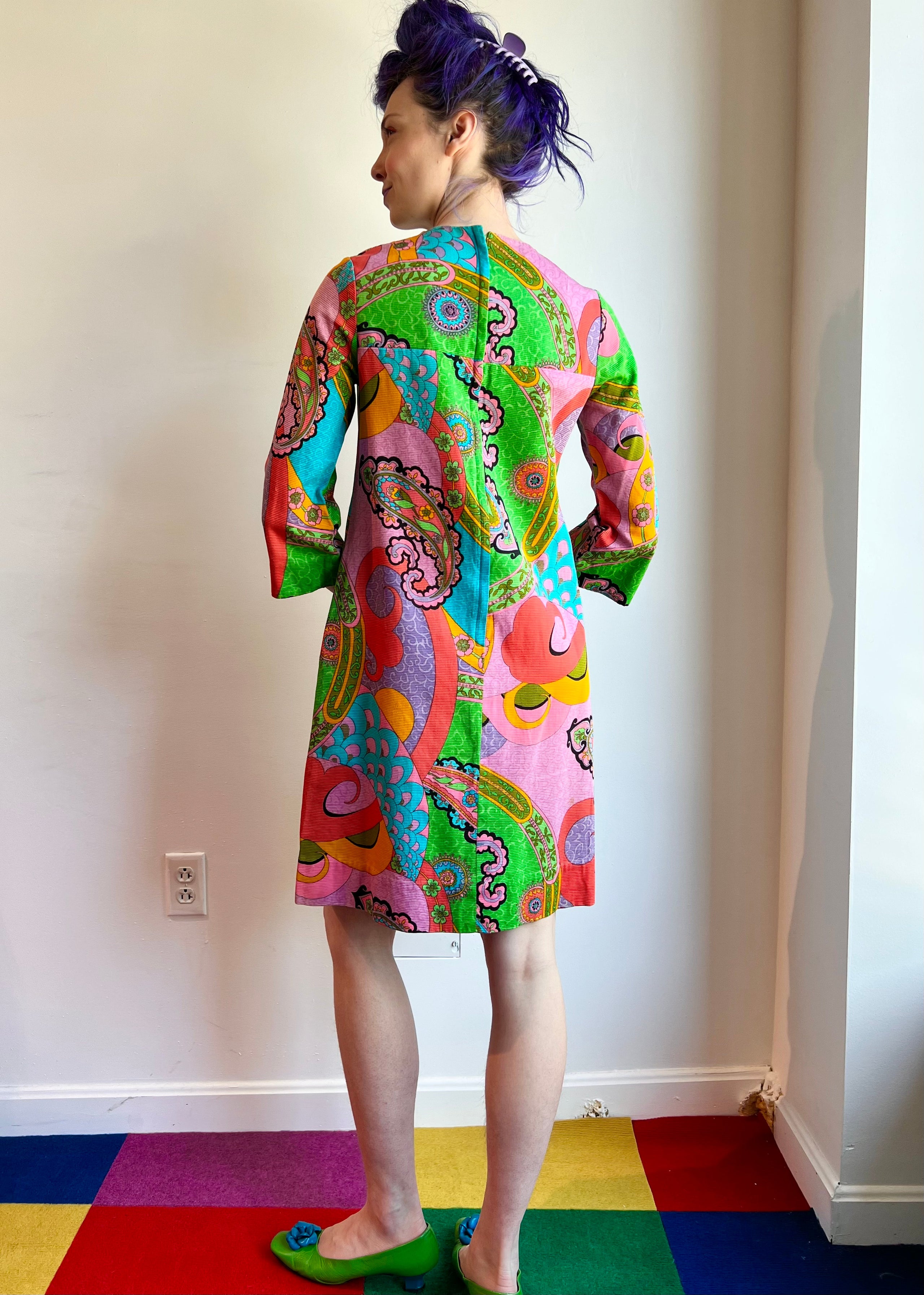 60 s Tori Richards Honolulu Textured Cotton Psychedelic Hawaiian Mini Dress